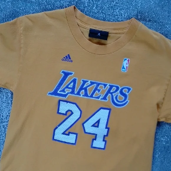 KOBE BRYANT LAKERS #24 T-SHIRT ADIDAS KIDS - Picture 3 of 9